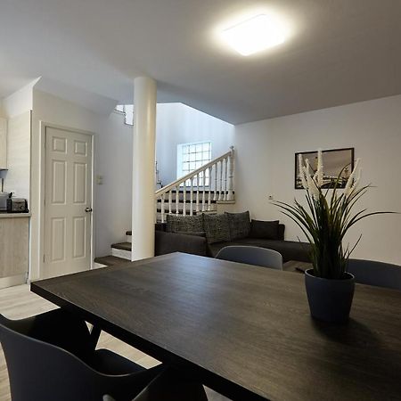 Ovar Apartman Mosonmagyaróvár Εξωτερικό φωτογραφία