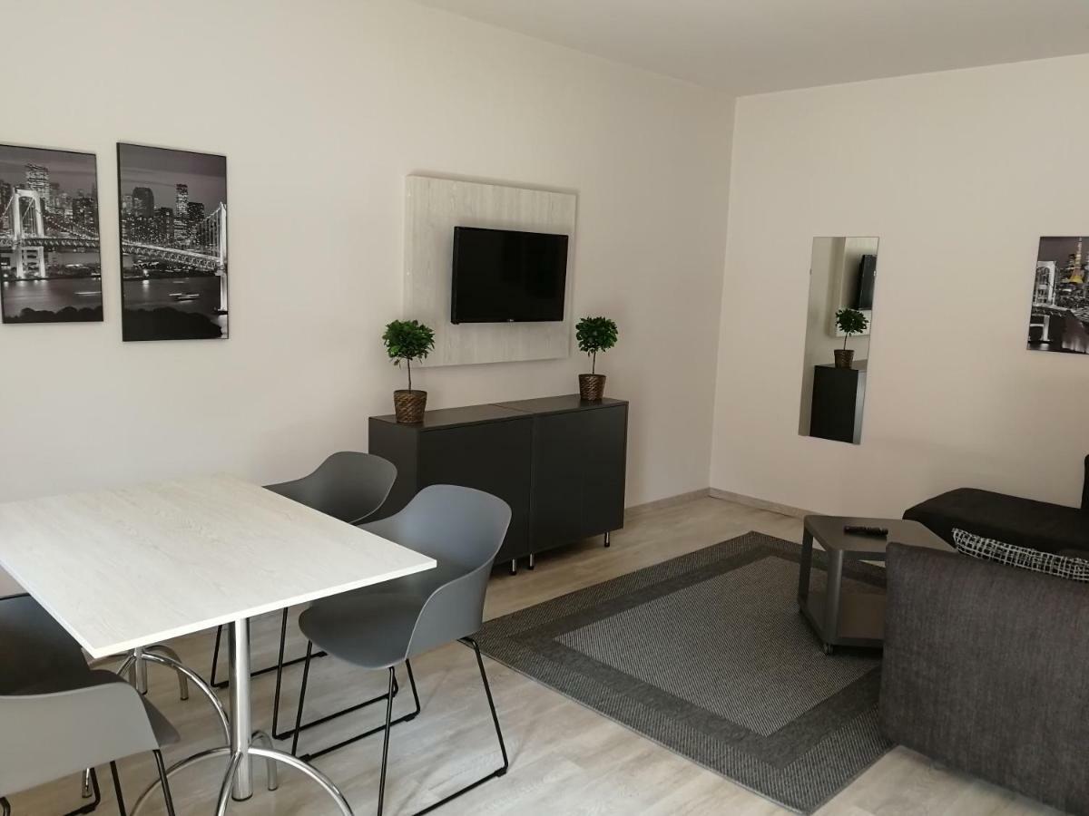 Ovar Apartman Mosonmagyaróvár Εξωτερικό φωτογραφία
