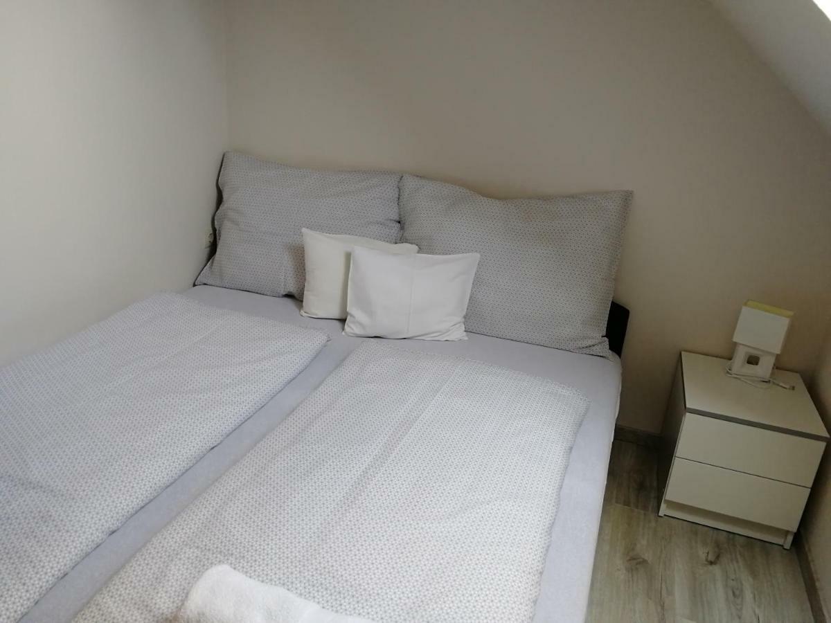 Ovar Apartman Mosonmagyaróvár Εξωτερικό φωτογραφία