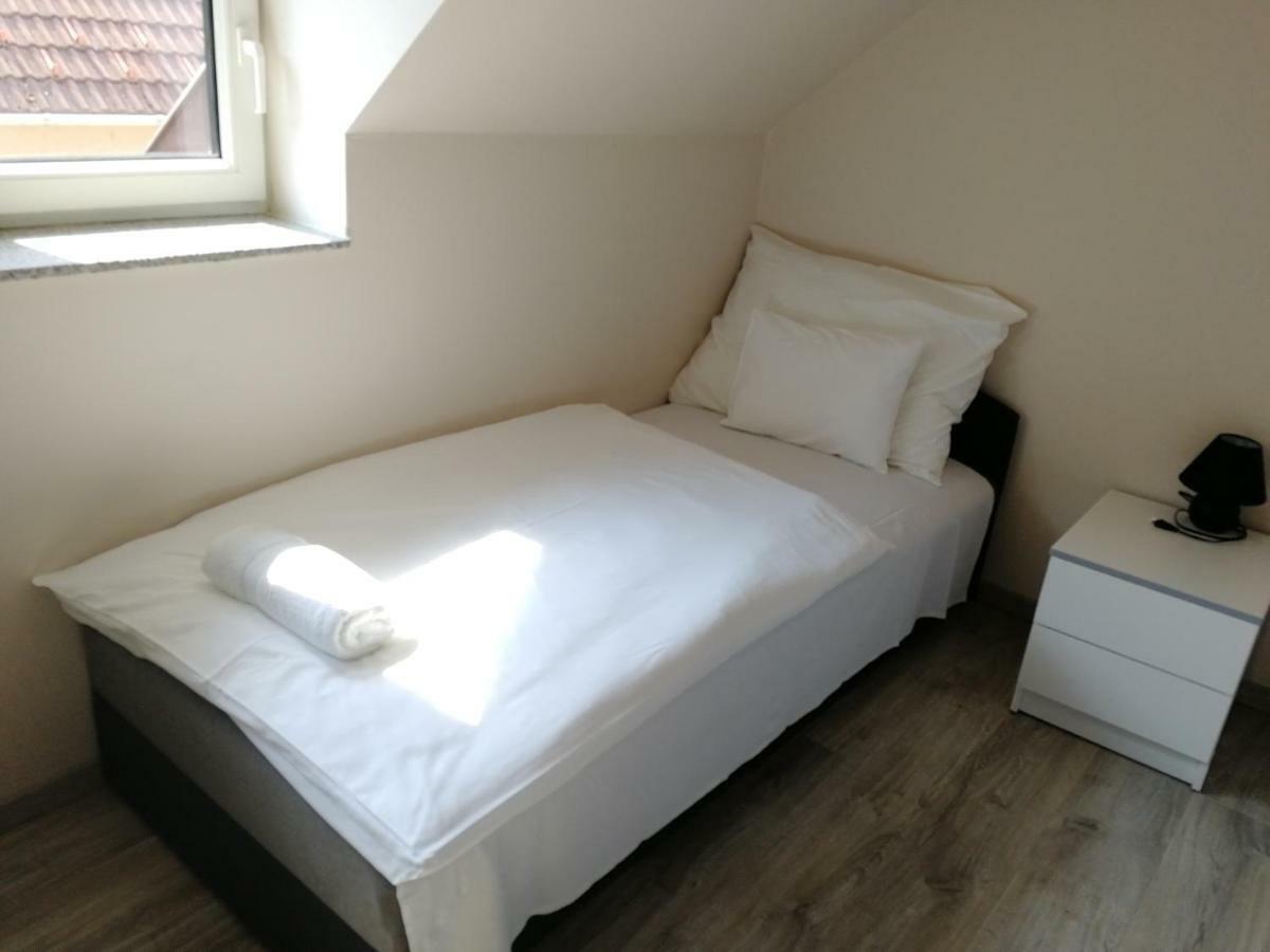 Ovar Apartman Mosonmagyaróvár Εξωτερικό φωτογραφία