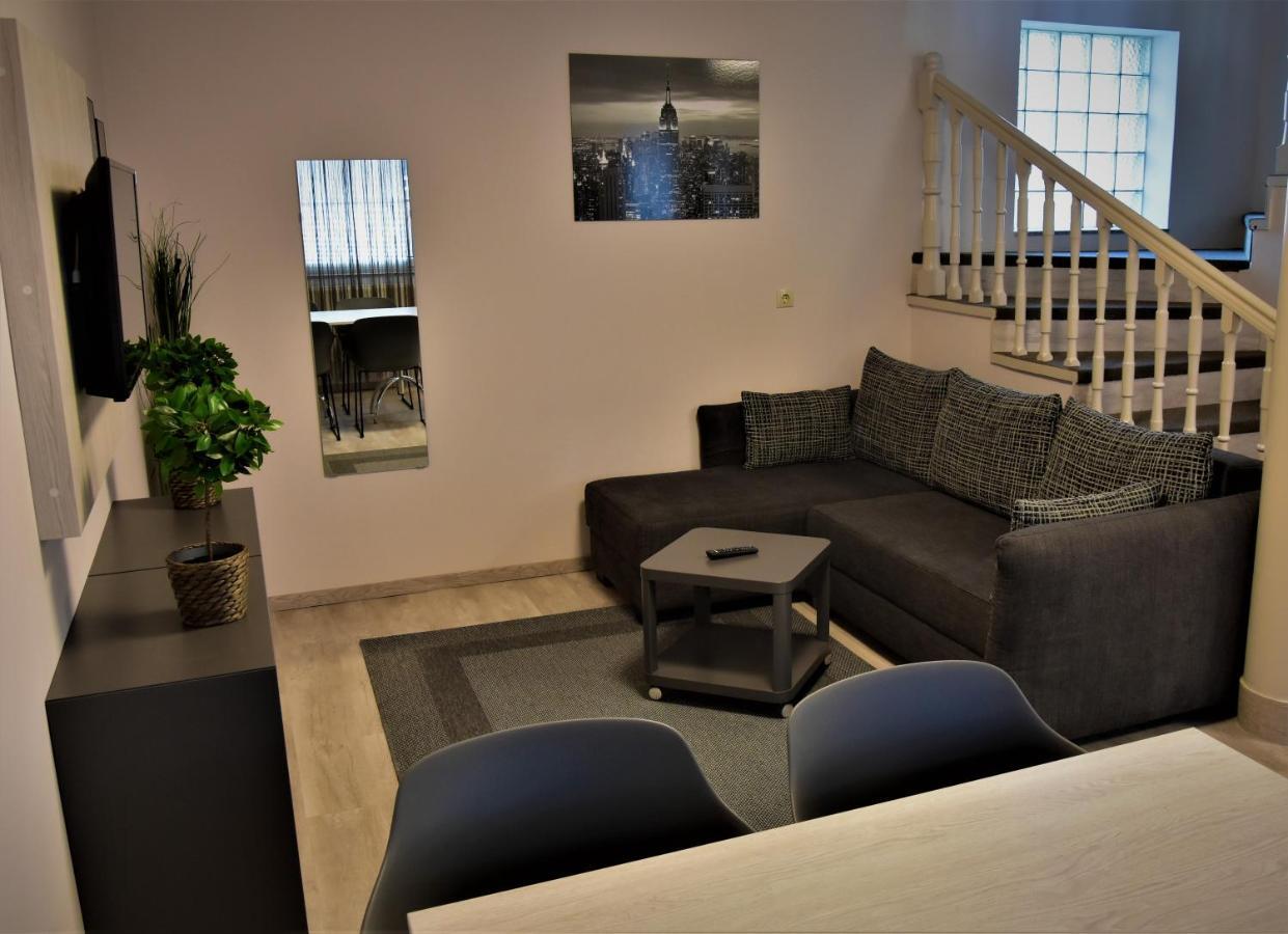 Ovar Apartman Mosonmagyaróvár Εξωτερικό φωτογραφία