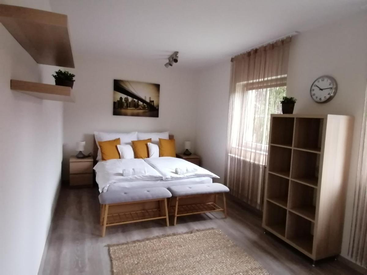 Ovar Apartman Mosonmagyaróvár Εξωτερικό φωτογραφία